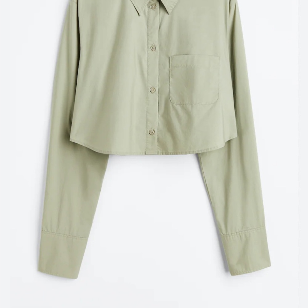 H&M Sage Green cropped button down